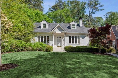 Photo of 1432 Cornell Road NE, Atlanta, GA 30306 (MLS # 7754863)