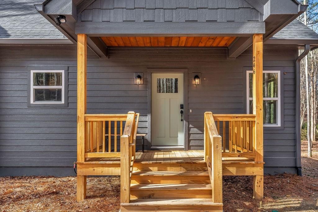 Photo of 246 Woodward Way, Talking Rock, GA 30175 (MLS # 7702373)