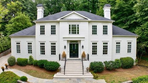 Homes For Sale - 25 Asheworth Court<br/> Fulton County, Atlanta, GA 30327