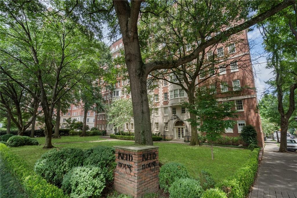 1327 Peachtree Street NE 803