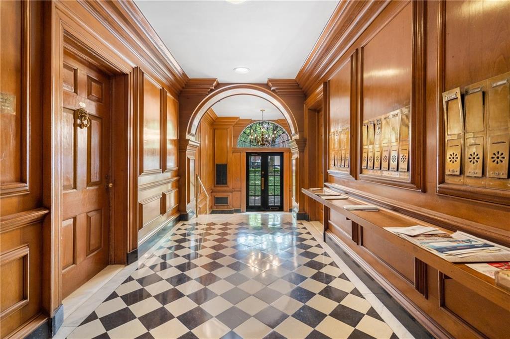 1327 Peachtree Street NE 803