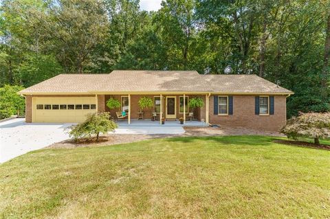 1516 BLACKSPRUCE Court SW Lilburn GA 30047