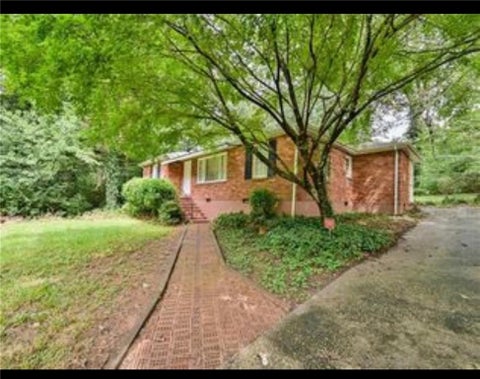Homes For Rent - 1146 Clearview Drive<br/> Brookhaven, GA 30319