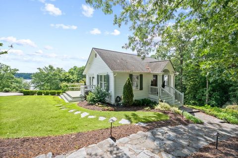 A home in Dawsonville