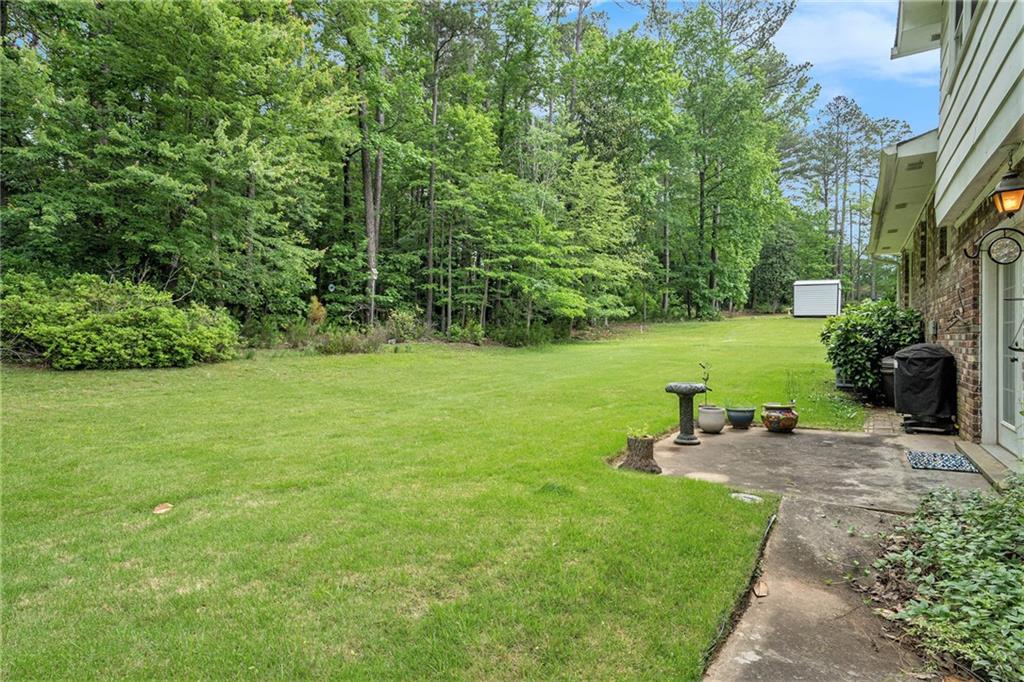 757 Tall Deer Drive, Fairburn, Georgia image 9