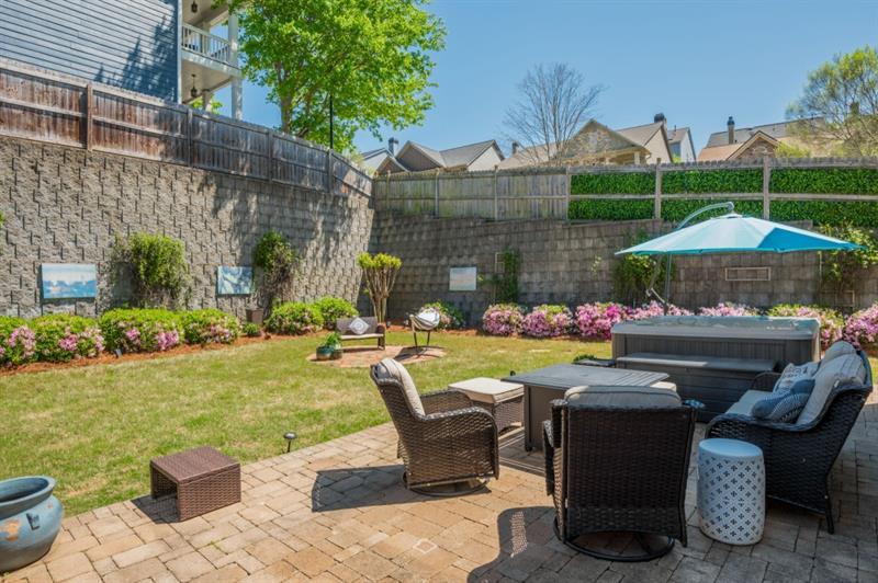 2075 Old Georgian Terrace NW