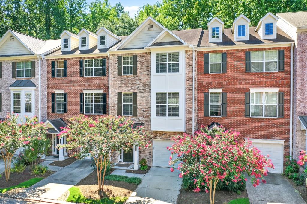 635 Coligny Court