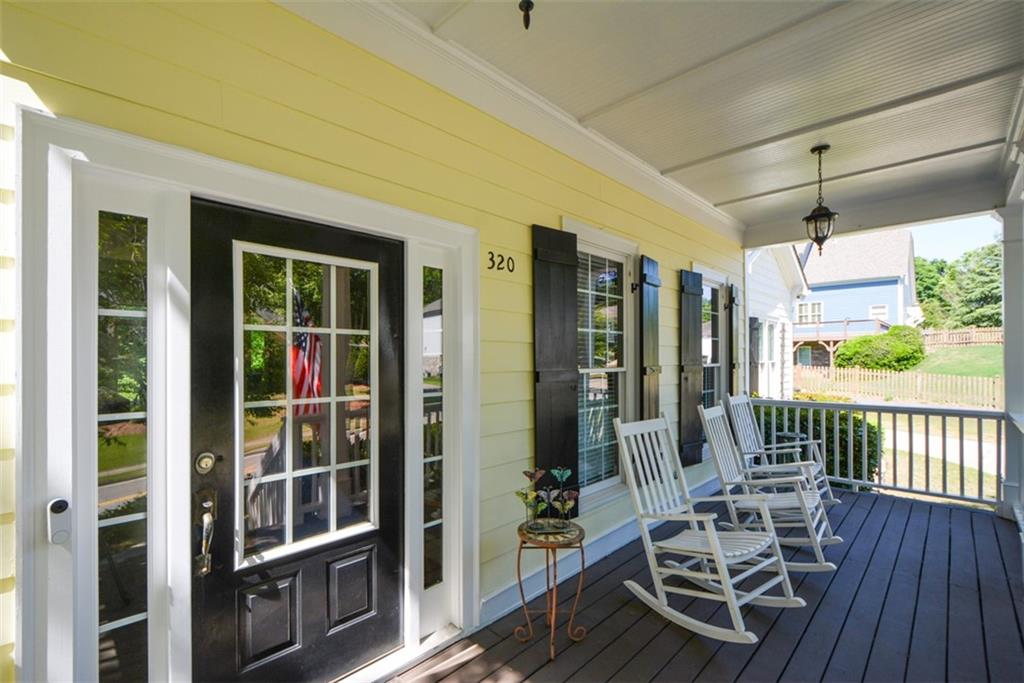 320 River Green Avenue