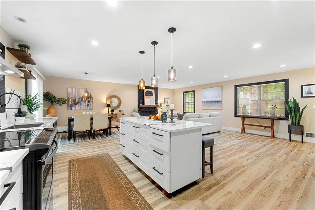 256 Grist Mill Lane, Lawrenceville, Georgia image 9