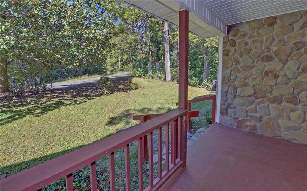 910 Hells Hollow Road