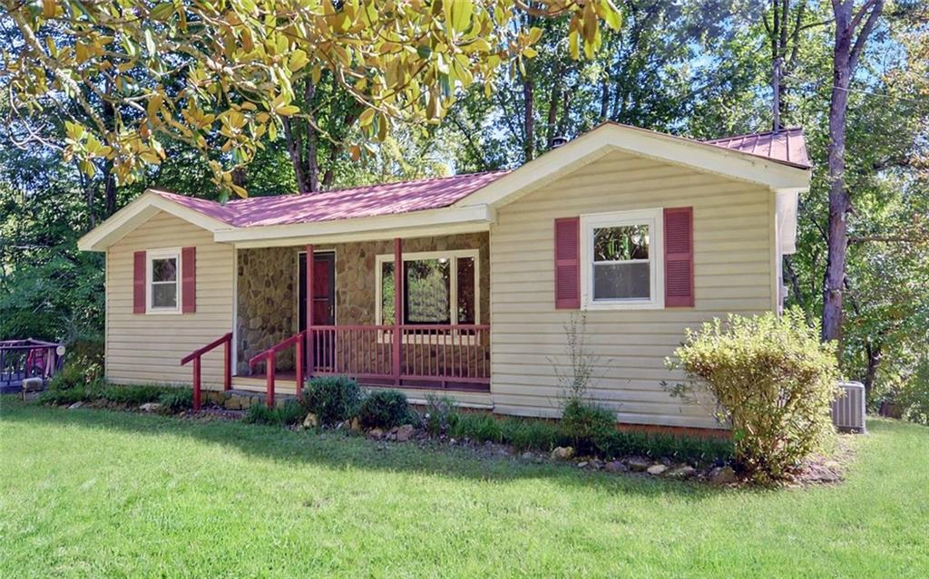 910 Hells Hollow Road