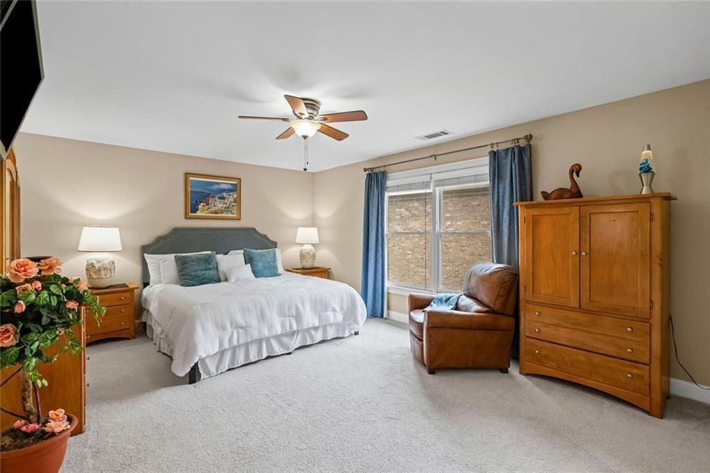 1573 Park Hollow Lane NE