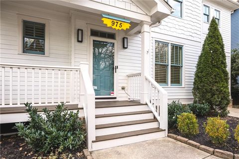 975 Grant Street SE Atlanta GA 30315