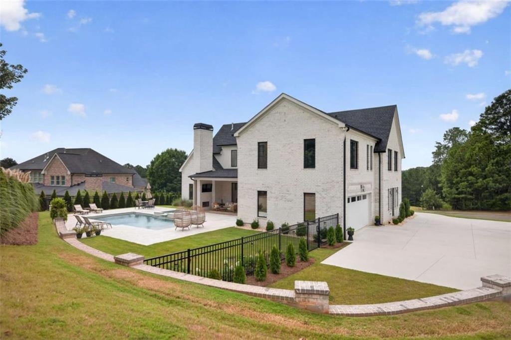 2445 Sunflower Drive