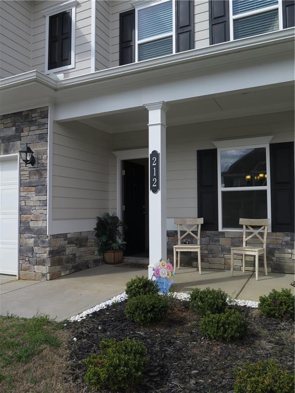 212 Addison Drive NW