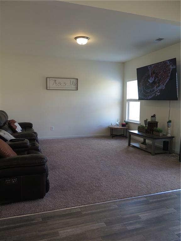 212 Addison Drive NW