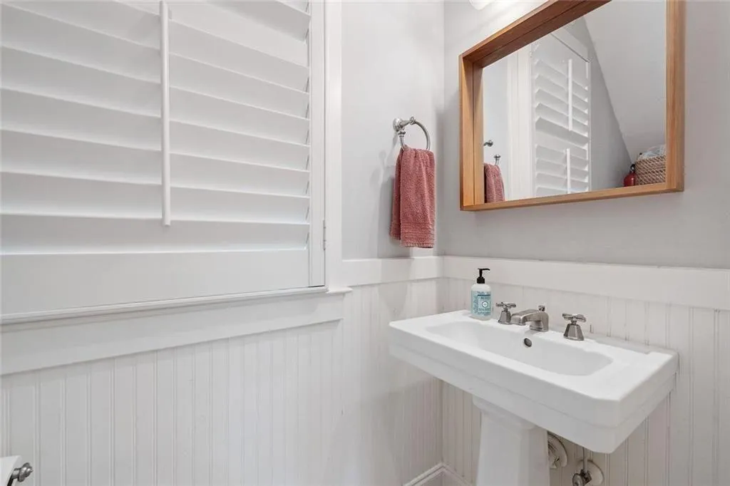 Atlanta, Georgia 30312, United States, 2 Bedrooms Bedrooms, ,2 BathroomsBathrooms,Residential,Active,131647