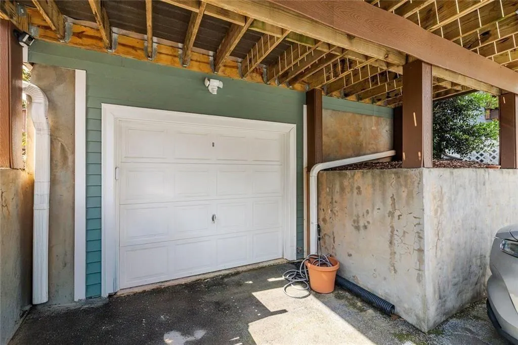 Atlanta, Georgia 30312, United States, 2 Bedrooms Bedrooms, ,2 BathroomsBathrooms,Residential,Active,131647