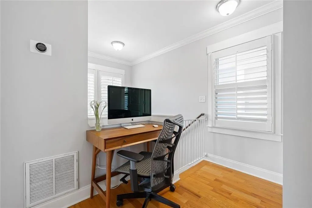 Atlanta, Georgia 30312, United States, 2 Bedrooms Bedrooms, ,2 BathroomsBathrooms,Residential,Active,131647