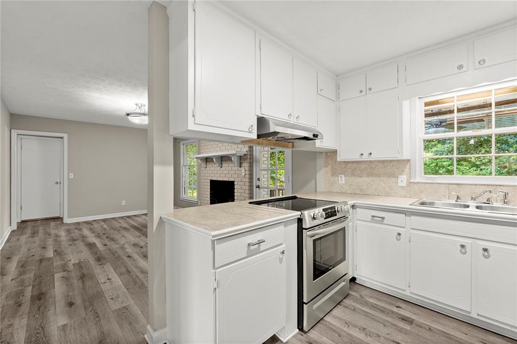 Meadowbrook Park Estates - Residential Lease