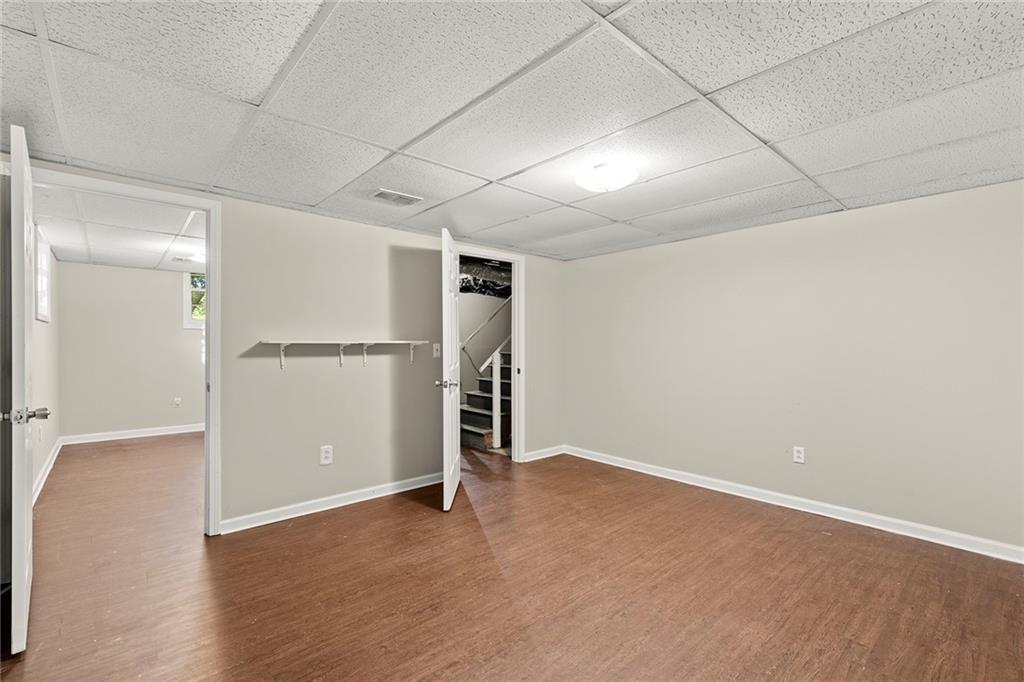 Meadowbrook Park Estates - Residential Lease