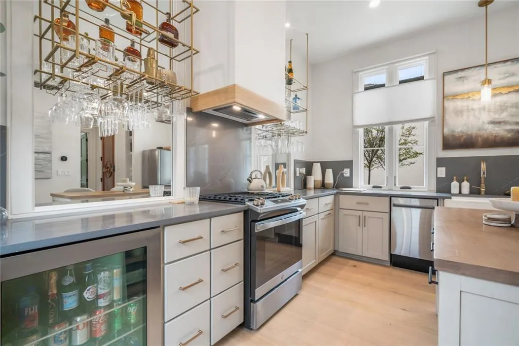 Senoia, Georgia 30276, United States, 3 Bedrooms Bedrooms, ,3 BathroomsBathrooms,Residential,Active,2741