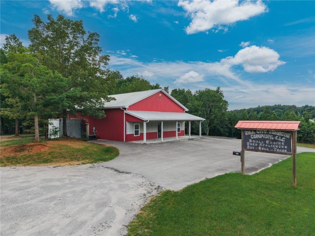 100 Hill City Road