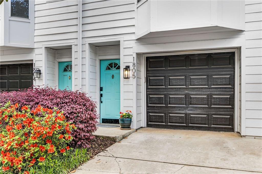 951 Glenwood Avenue SE 1805