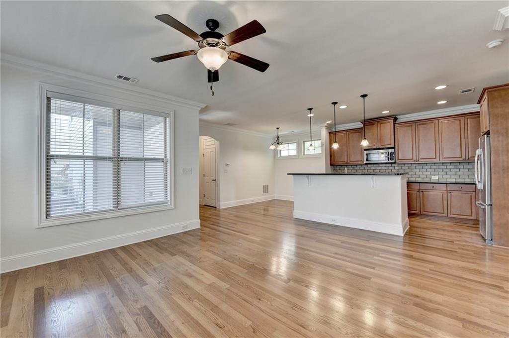 375 Causeway Court, Suwanee, Georgia image 17