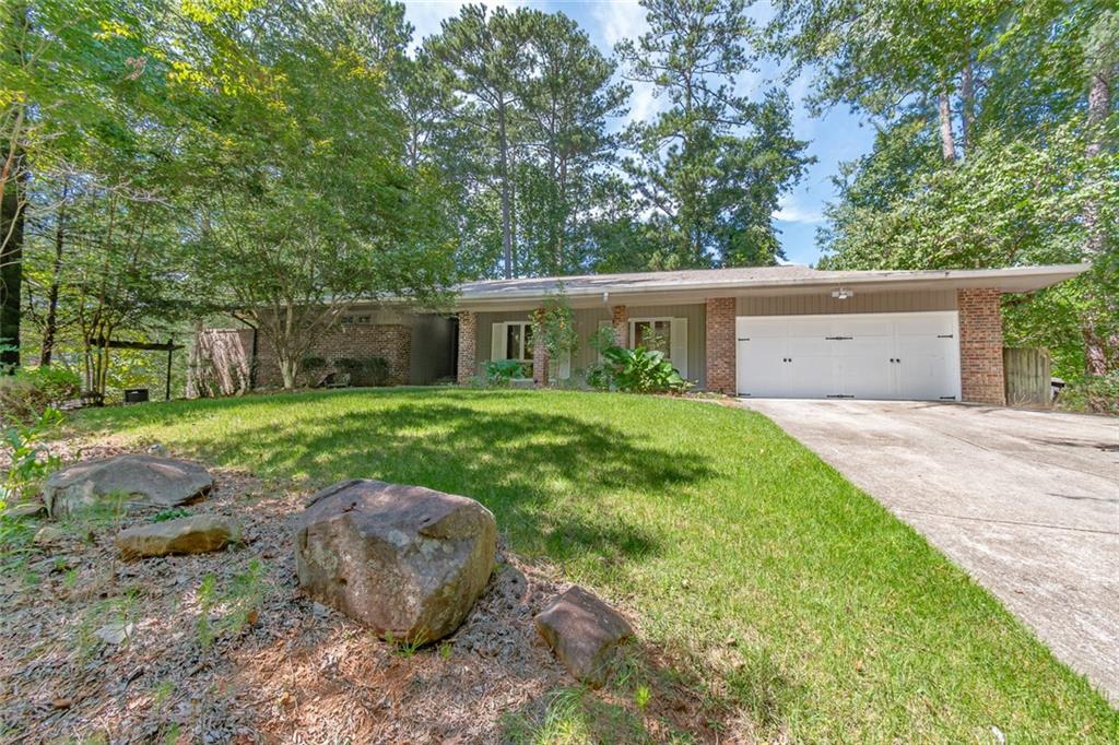 300 Cedar Knoll Court