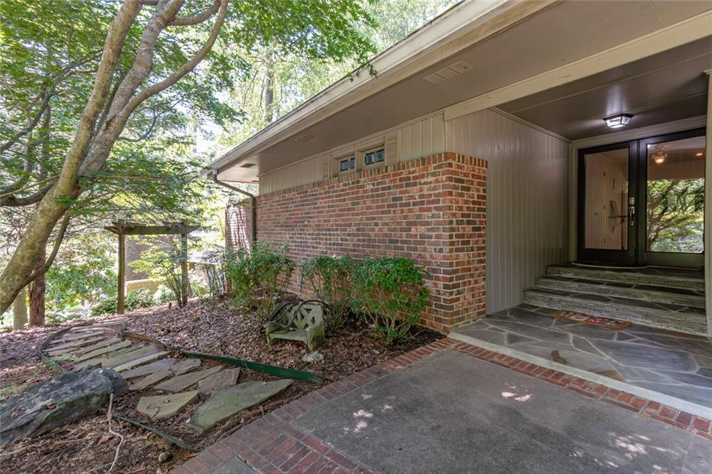 300 Cedar Knoll Court