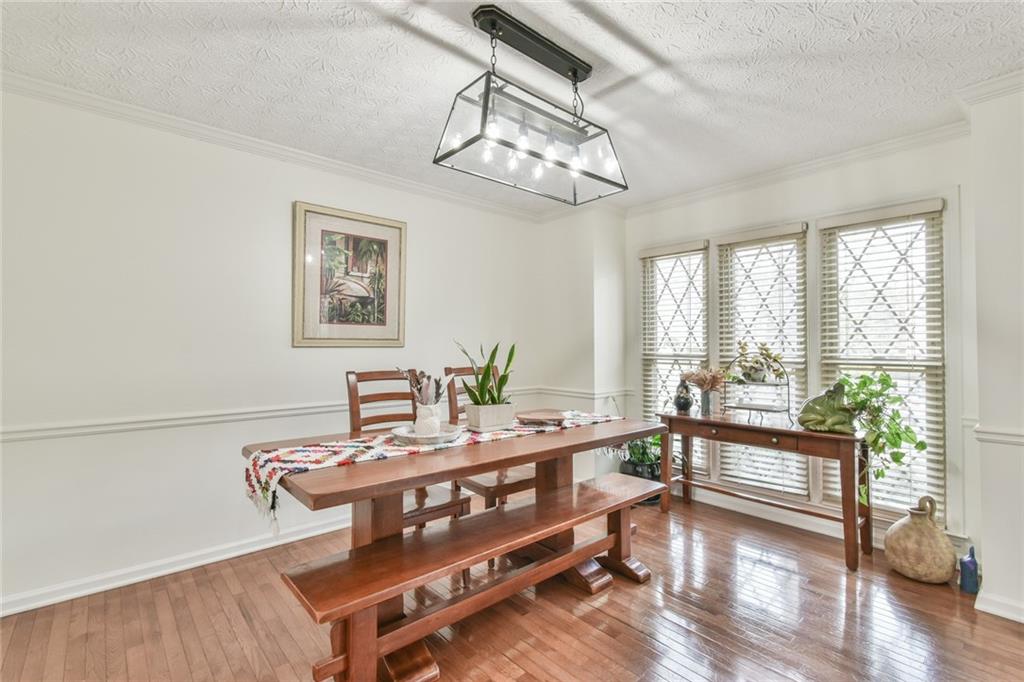 2413 Crooked Tree Court
