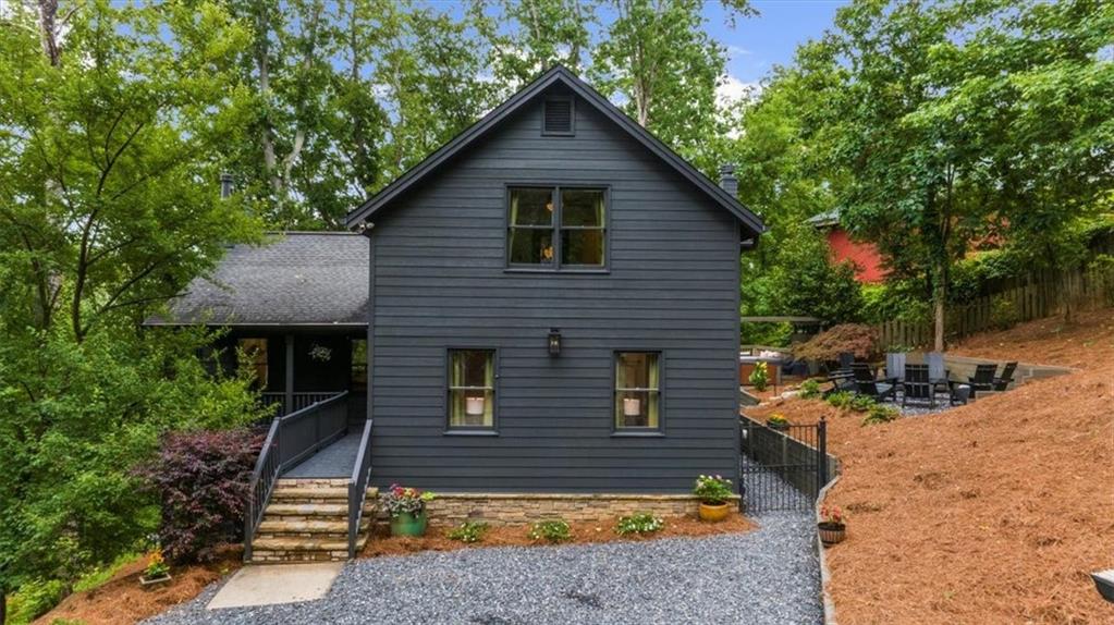4735 Log Cabin Road