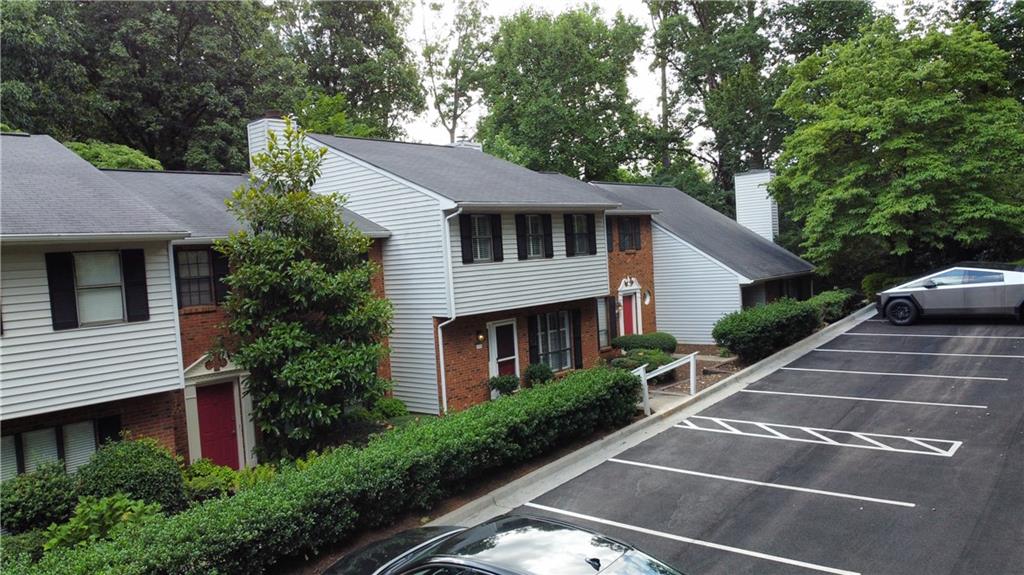 JamesTowne - Residential Lease