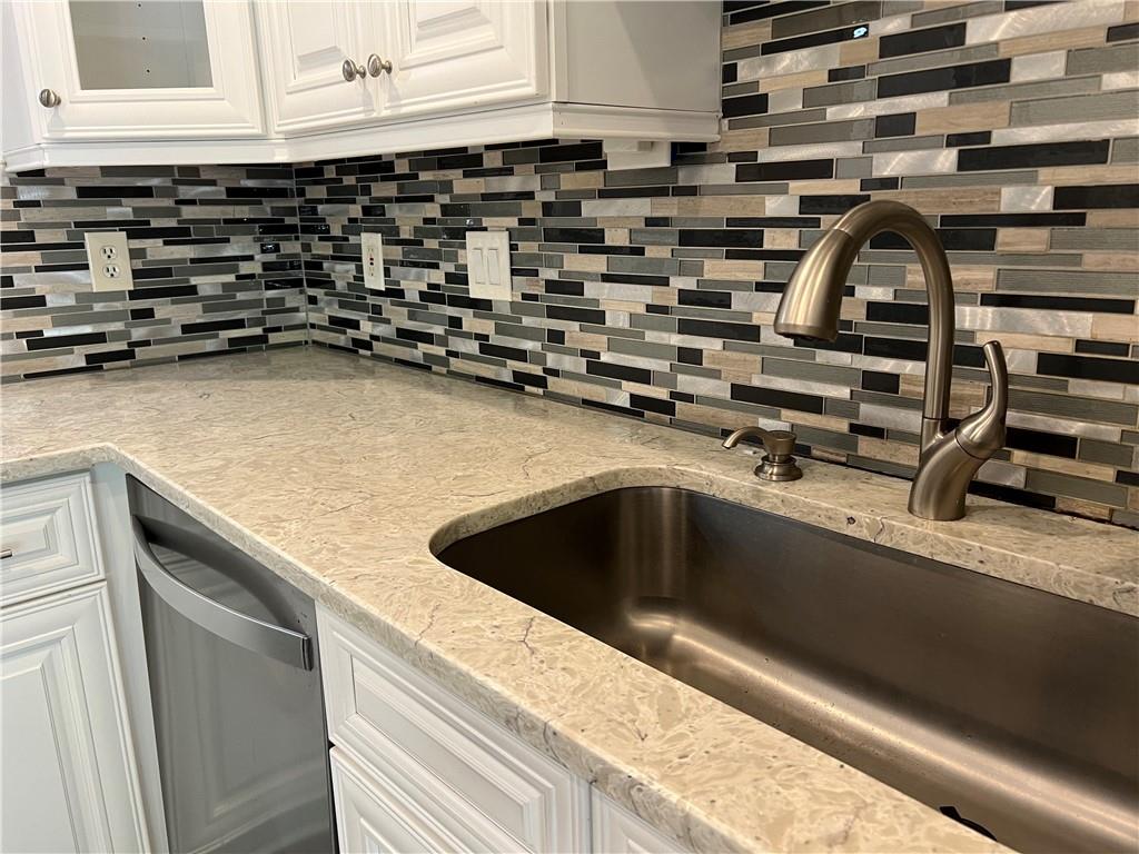 JamesTowne - Residential Lease