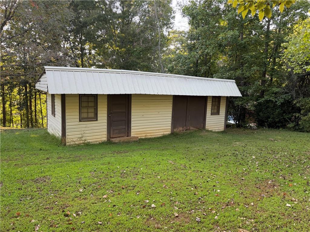 41 Green Forest Parkway