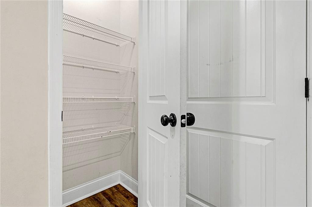 305 Old Oak Drive, Forsyth, Georgia image 15