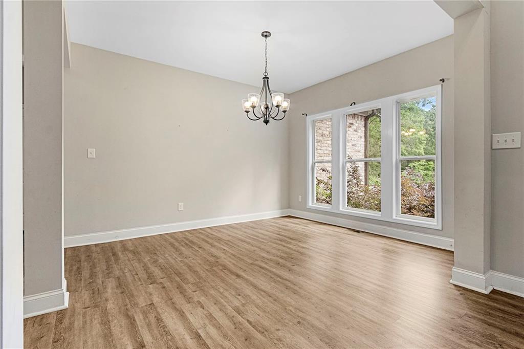 305 Old Oak Drive