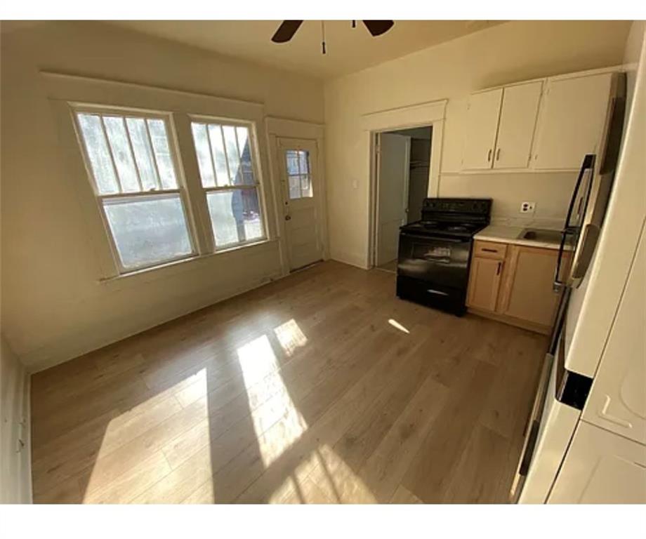 none - Residential Income