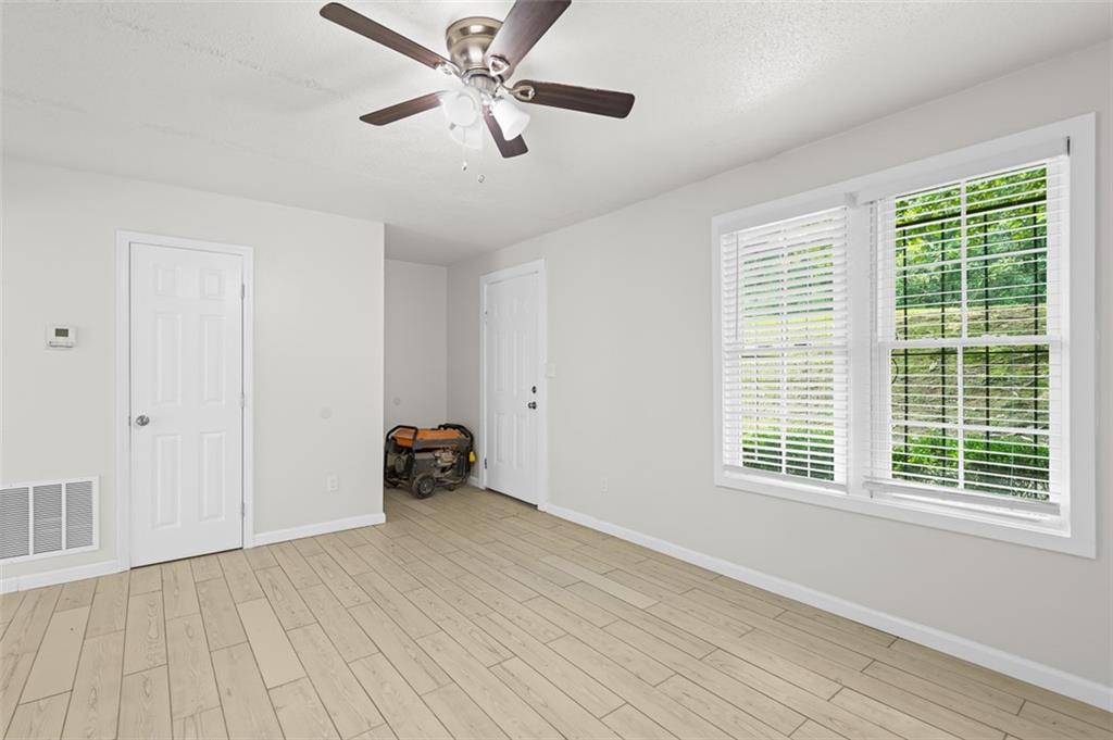 233 Peyton Place SW