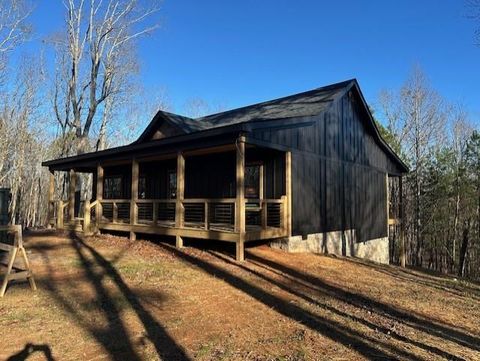 A home in Ellijay