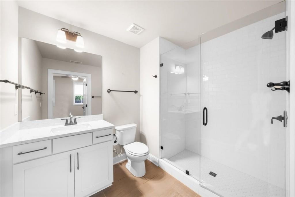 Chelsea Walk - Residential