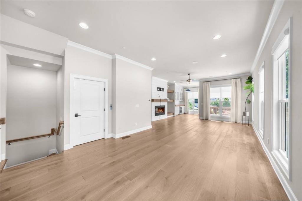 Chelsea Walk - Residential