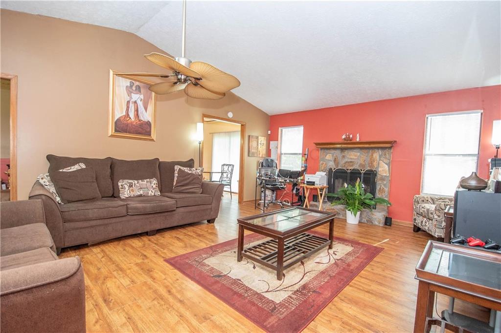 4020 Cranwood Drive, Atlanta, Georgia image 4