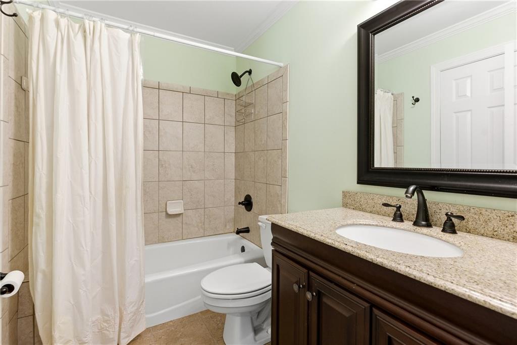 PROVIDENCE LAKE - Residential