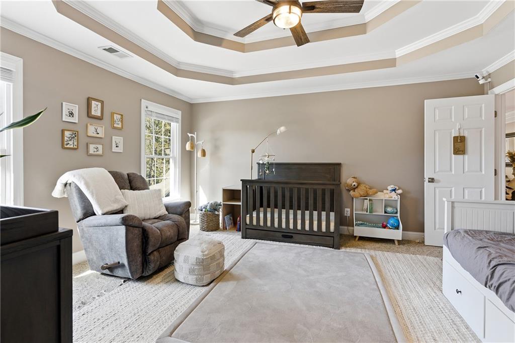 PROVIDENCE LAKE - Residential