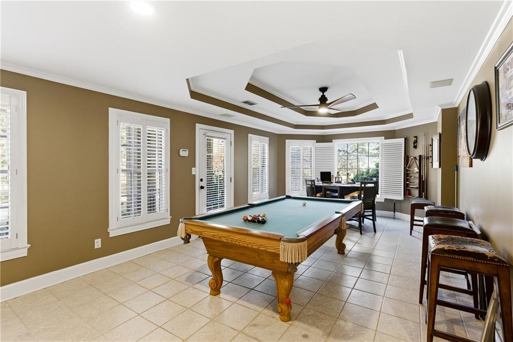 PROVIDENCE LAKE - Residential