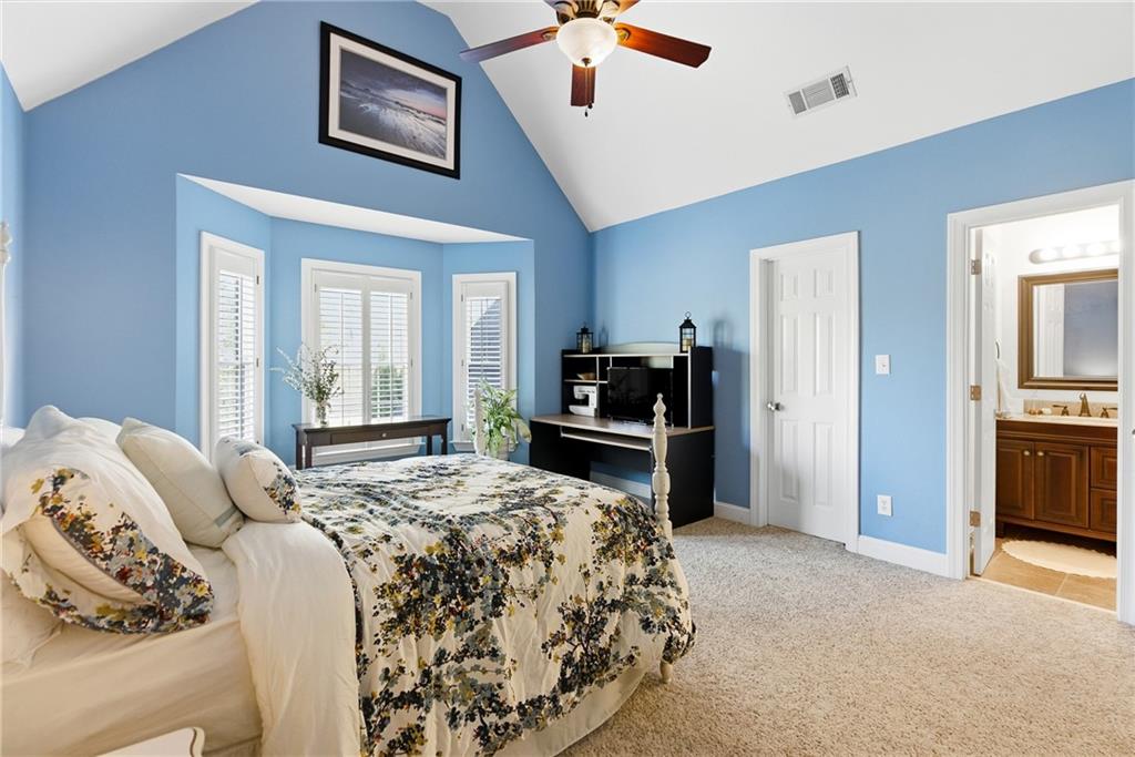 PROVIDENCE LAKE - Residential