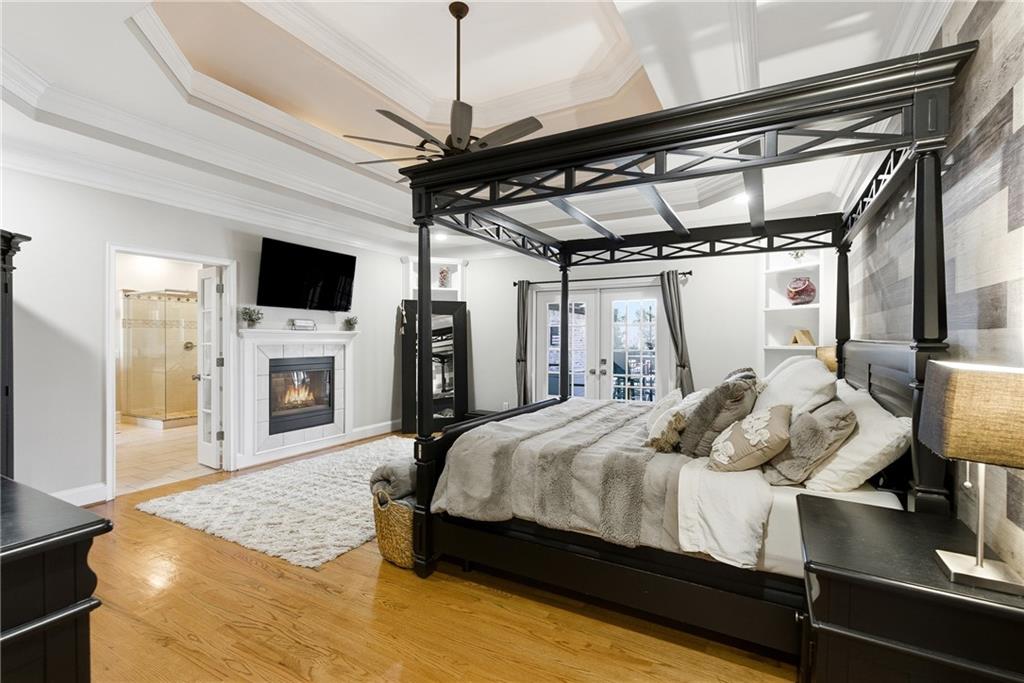 PROVIDENCE LAKE - Residential