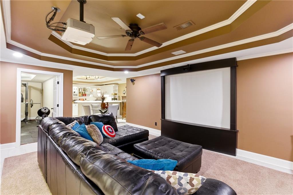 PROVIDENCE LAKE - Residential